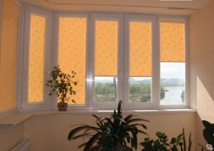 Чем закрыть окна от солнца: способы полного затенения и легкая защита от солнечных лучей своими руками