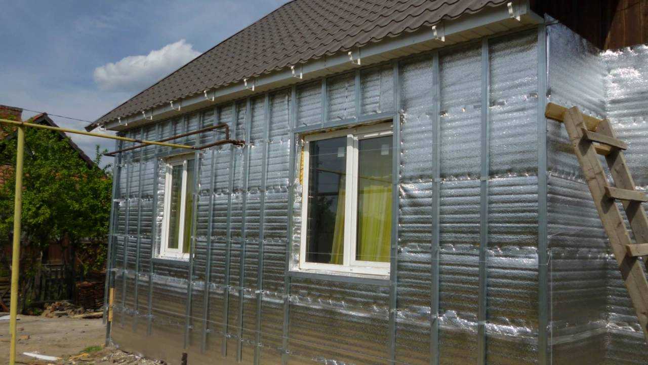 Обшивка сайдингом: современный фасад для дома и балкона своими руками