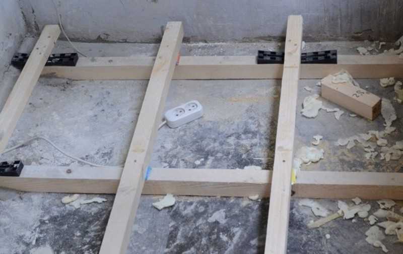 Как сделать пол на балконе: монтаж деревянного пола своими руками