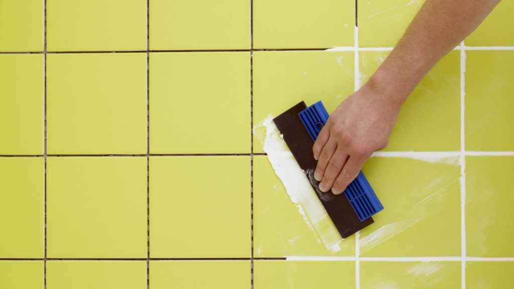 Как очистить швы между плиткой: наиболее эффективные способы