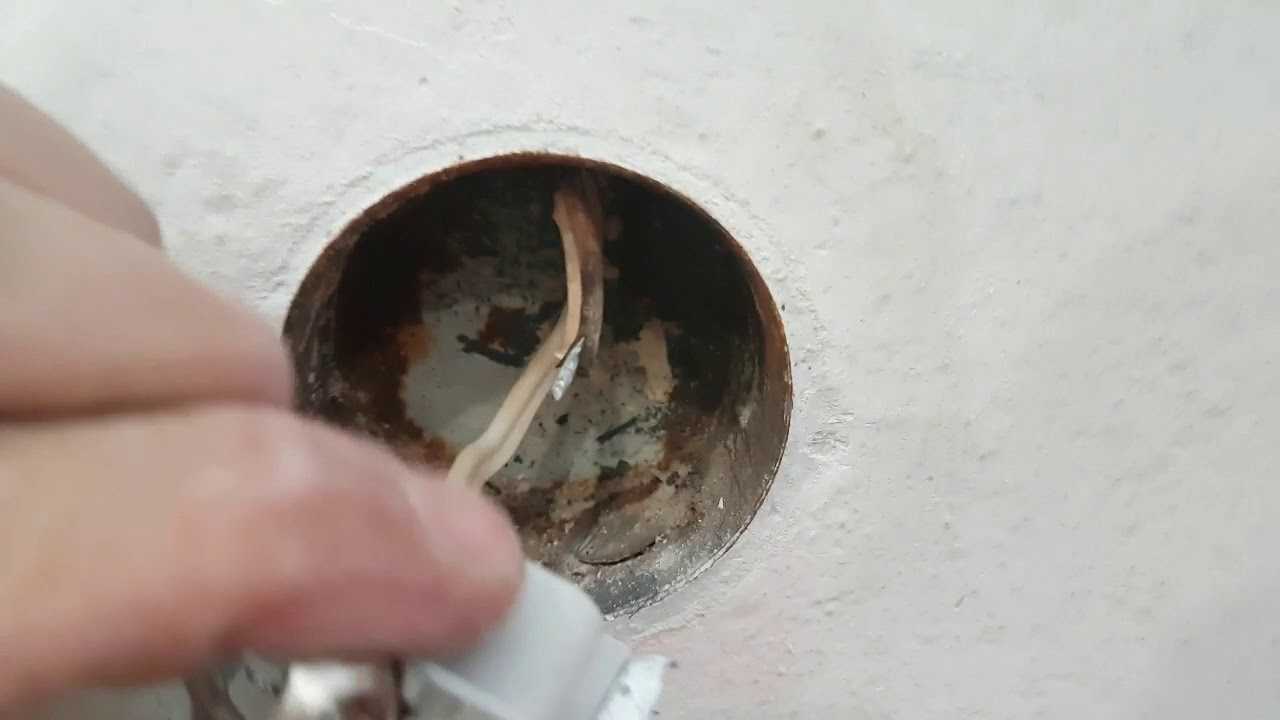 Как починить розетку - выявляем причину неисправности и ремонтируем розетку в стене