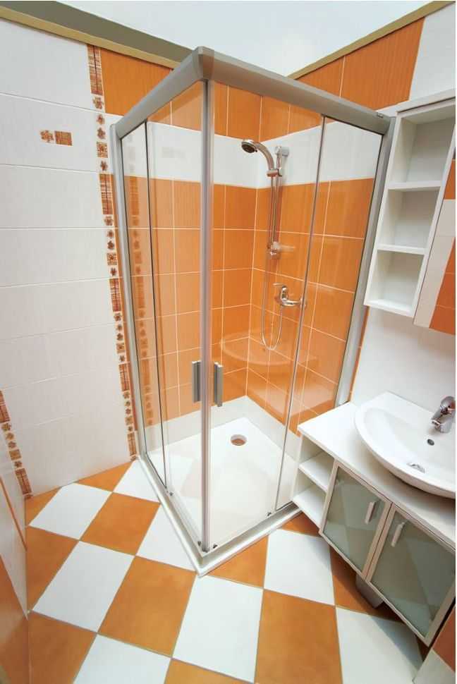 Какие шторки для душевых поддонов лучше использовать в ванной комнате: современные шторы