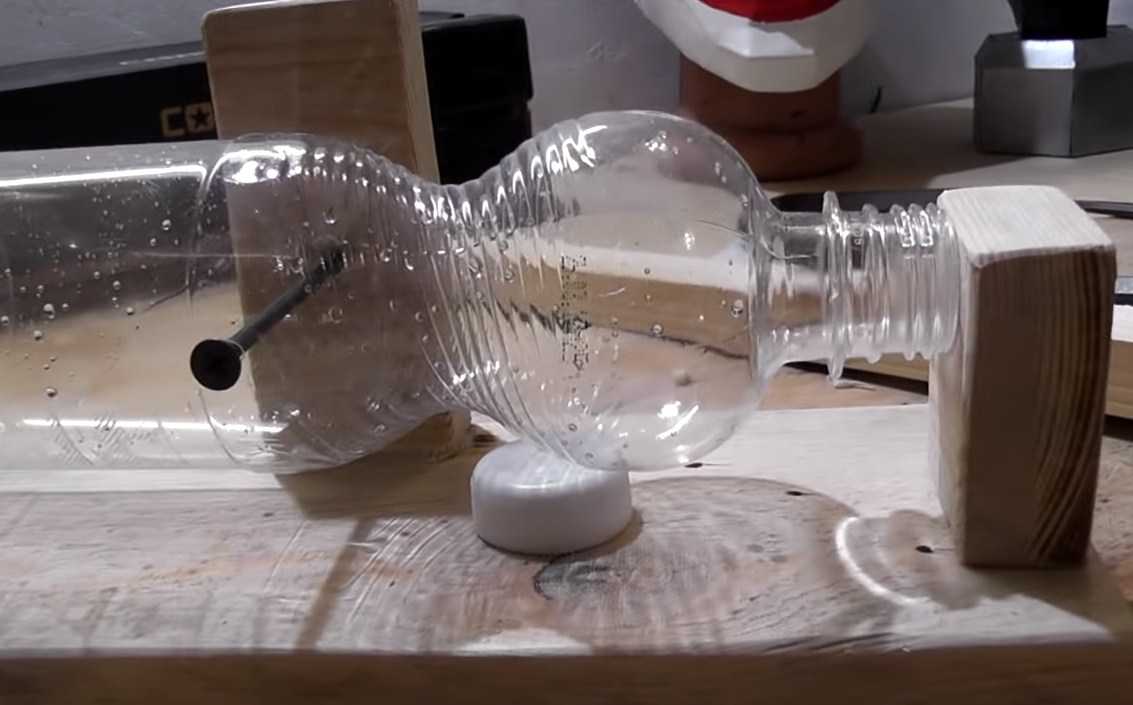 Как сделать мышеловку из пластиковой бутылки своими руками + видео