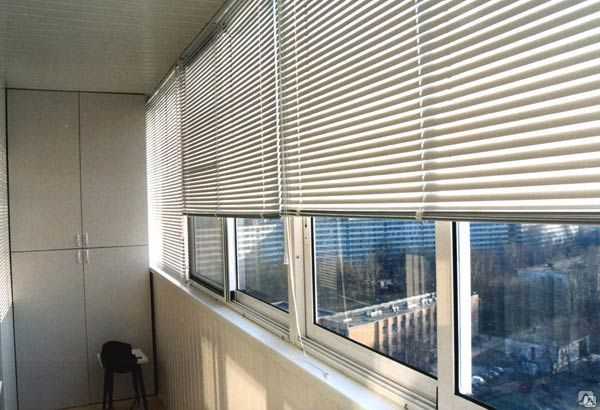Защита на окна от солнца: 4 способа оградить себя от света | дневники ремонта obustroeno.club
